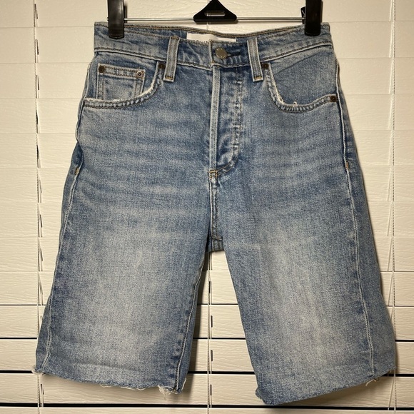 ARITZIA Denim Forum The Yoko Bermuda Short size 23 - Picture 1 of 4